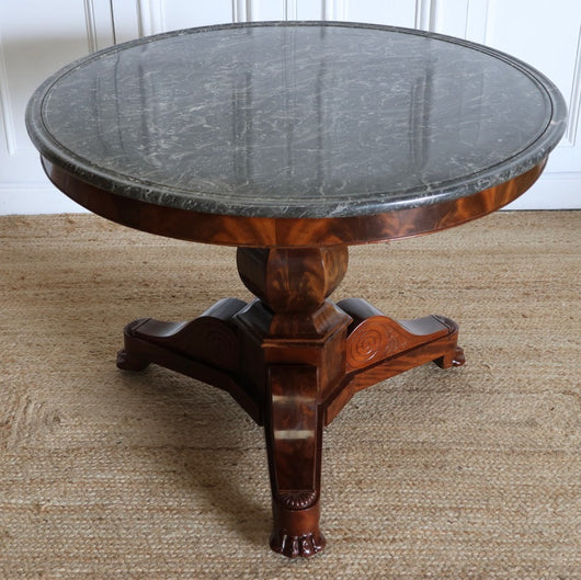 A MID-19TH CENTURY FRENCH MAHOGANY GUERIDON WITH ORIGINAL GREY MARBLE TOP ON A TRIPOD BASE. CIRCA 1840.