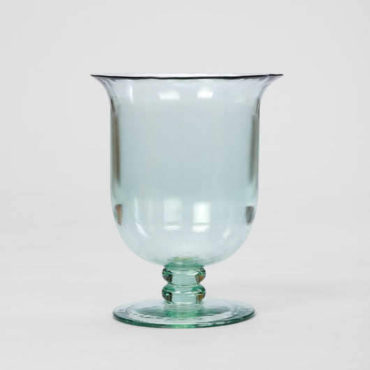 A VERY LARGE URN-SHAPED GREEN GLASS VASE, EARLY 20TH CENTURY.