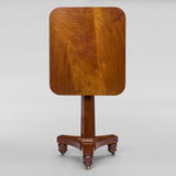 A SMALL EARLY 19TH C. OCCASIONAL TABLE.