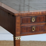 AN ELEGANT, LATE 19TH CENTURY FRENCH WALNUT AND INLAID BUREAU PLAT IN THE DIRECTOIRE TASTE.