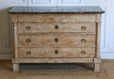 AN EARLY 19TH CENTURY FRENCH EMPIRE BLEACHED ASH COMMODE, WITH ORIGINAL MARBLE TOP.